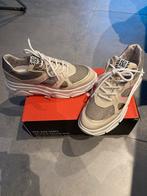Sneakers - Red Rag - maat 40, Ophalen, Zo goed als nieuw, Sneakers