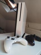 Xbox One S 500 GB, Ophalen of Verzenden, Zo goed als nieuw, Met 2 controllers, Xbox One