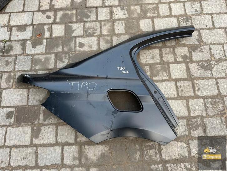 Fiat Tipo II Sedan rechter achtervleugel nieuw origineel, Auto-onderdelen, Carrosserie, Fiat, Gebruikt