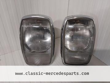 Koplampenranden chroom 2x Mercedes W114 W115 beschikbaar voor biedingen