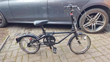 Opvouwbare stalen fiets voor tieners of volwassenen beschikbaar voor biedingen