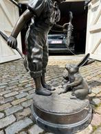 Beeld brons meisje met konijn, Ophalen, Brons