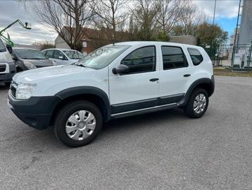 Dacia Duster 1.6i benzine  beschikbaar voor biedingen