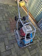 Trilplaat TE HUUR, Ophalen