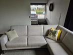 Zeer mooie hoekbank met 2 elektrisch verstelbare plaatsen, Huis en Inrichting, Zetels | Complete zithoeken, Ophalen, Zo goed als nieuw