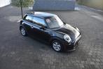MINI Cooper 1.5Ia 136pk DGT Led/Navi/CarPlay (bj 2022), Auto's, 4 zetels, Stof, Gebruikt, 136 pk