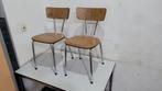 oude twee stoelen in formica bruine kleur perfecte staat, Huis en Inrichting, Zo goed als nieuw