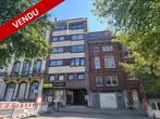 Appartement à vendre à Charleroi, 2 chambres, 82 m², Appartement, 2 kamers