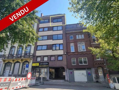 Appartement à vendre à Charleroi, 2 chambres, Immo, Huizen en Appartementen te koop, Appartement