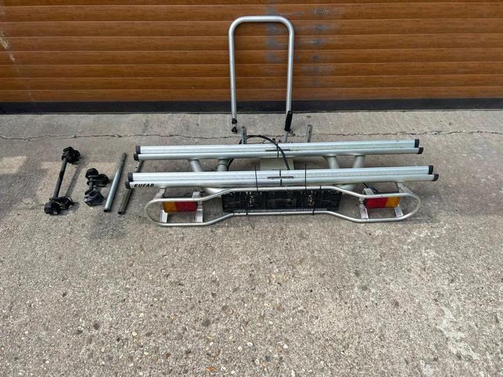 Fietsendrager Eufab alu-shift 2 fietsen, Auto diversen, Fietsendragers, Gebruikt, Trekhaakdrager, 2 fietsen, Brede banden, Elektrische fiets