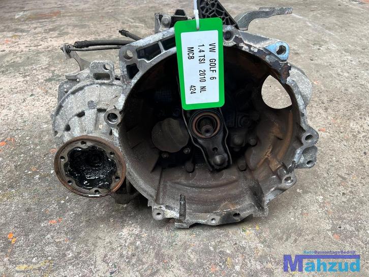 2010 VW GOLF 6 1.4 TSI Versnellingsbak MCB 6 bak handbak, Auto-onderdelen, Transmissie en Toebehoren, Volkswagen, Gebruikt, Ophalen of Verzenden