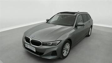 BMW 3 Serie 330 Touring 330e PHEV NAVI / FULL LED / TOIT PAN beschikbaar voor biedingen