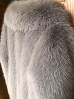 VESTE FOURRURE ACRYLIQUE (renard gris), Taille 38/40 (M), Gris, Comme neuf, N8Boutique-London