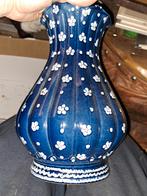 vase bleu made in autralia, Antiquités & Art, Enlèvement ou Envoi