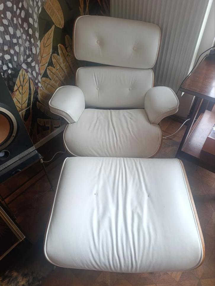 Eames gelijke stoel (niet origineel), Huis en Inrichting, Zetels | Zetels en Chaises Longues, Ophalen