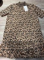 NIEUW KLEED ZARA medium.               (23/2), Kleding | Dames, Jurken, Ophalen of Verzenden, Nieuw
