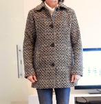 Grijs witte jas in jacquard motief uit Wolmix maat 38, Kleding | Dames, Maat 38/40 (M), Overige kleuren, Ophalen of Verzenden
