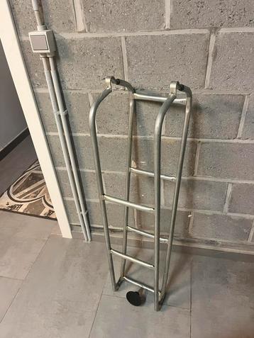 Ladder voor alle camionetten beschikbaar voor biedingen