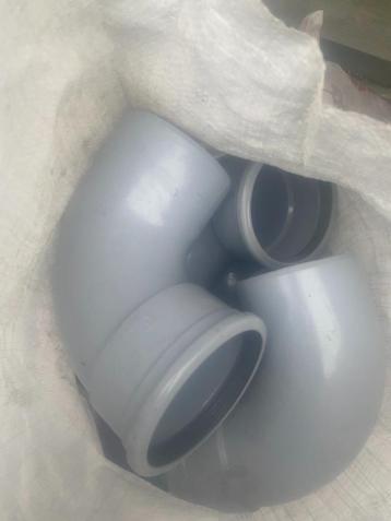 pvc hulpstukken 110mm beschikbaar voor biedingen