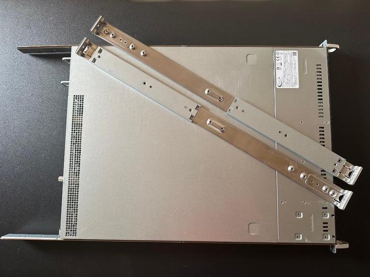 Supermicro SYS-1029P-WTR [2x Xeon Silver 4210R] [128 GB RAM], Computers en Software, Servers, Zo goed als nieuw, 2 tot 3 Ghz, 128 GB