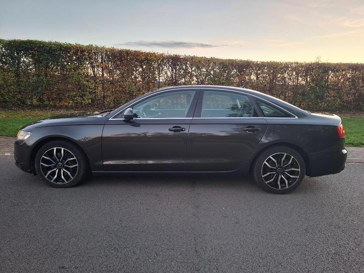 Audi A6 3L TDI V6 204 Pk Quattro Full Options 2012, Auto's, Audi, Particulier, A6, 4x4, ABS, Achteruitrijcamera, Airbags, Airconditioning