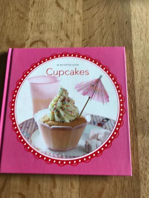 Cupcakes - 40 recepten, Hobby en Vrije tijd, Taarten en Cupcakes maken, Cupcakes, Ophalen of Verzenden