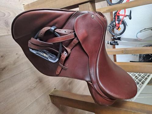 Selle Bates Caprilli 18', Dieren en Toebehoren, Paarden en Pony's | Zadels, Gebruikt, Recreatie, Ophalen