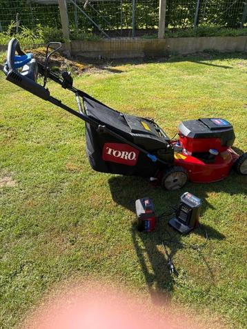 Accu grasmachine, Tuin en Terras, Grasmaaiers, Accu-grasmaaier, Ophalen of Verzenden, Zo goed als nieuw, 40 t/m 49 cm