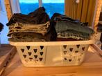 Groot pakket kleding / textiel - 5 zakken, 2 manden, 3 dozen, Gedragen, Ophalen