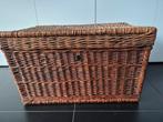 Grote rieten mand met deksel, Huis en Inrichting, Ophalen, Gebruikt, Mand, Riet