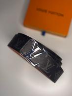 Ceinture LV — Unisexe et luxueuse, Vêtements | Hommes, Ceintures, Enlèvement ou Envoi, Comme neuf, 105 à 115 cm