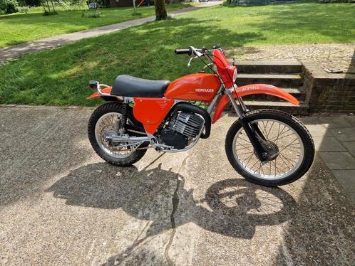 Hercules Sachs GS 175/250 7versn. 1978 et lot de pièces, Motos, Motos | Oldtimers & Ancêtres, Enduro, 12 à 35 kW, 1 cylindre, Enlèvement