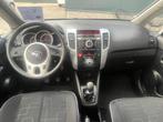 Kia Venga benzine - Slechts 31000 km, Autos, Kia, 5 places, Berline, Tissu, Carnet d'entretien