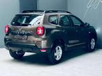 Dacia Duster 1.5 dCi *CARNET COMPLET*CLIMATISATION*, Auto's, Dacia, Voorwielaandrijving, Stof, Gebruikt, 4 cilinders