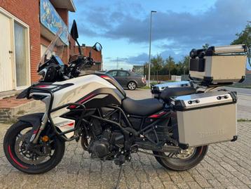 Benelli	TRK702 beschikbaar voor biedingen