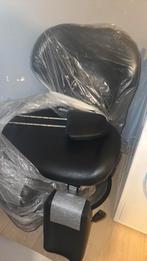 Chaise , soin de pieds, Enlèvement, Comme neuf