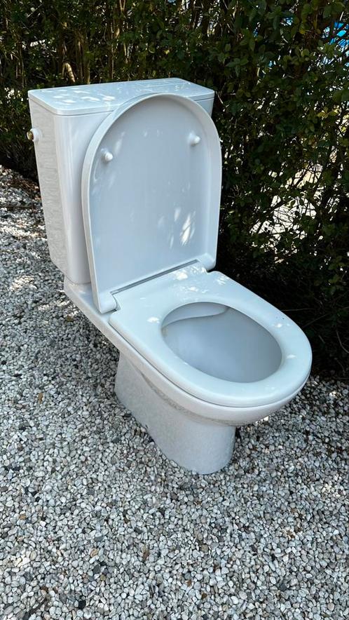 Geberit wc-pot, Doe-het-zelf en Bouw, Sanitair, Zo goed als nieuw, Ophalen