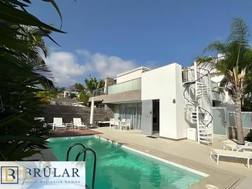 Moderne Villa met Zeezicht Playa del Duque Adeje Tenerife