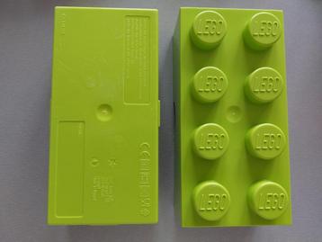 Boîte à lunch Lego vert vif Brick & Knob 2010