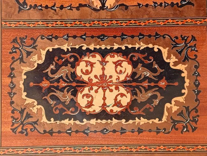 Vintage mahonie houten, plaquette ,Italiaans jaren 50, Antiek en Kunst, Kunst | Beelden en Houtsnijwerken, Ophalen of Verzenden