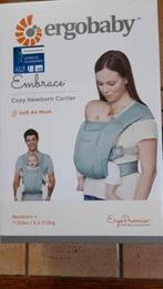 ERGObaby Porte-bébé ventral Embrace Sage, Kinderen en Baby's, Babydragers en Draagdoeken, Overige merken, Nieuw, Ophalen of Verzenden