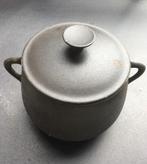 Cousances - Le Creuset : bonenpot - bean pot in gietijzer, Huis en Inrichting, Gebruikt, Gietijzer, Overige typen, Ophalen of Verzenden