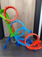 Hot wheels looping, Kinderen en Baby's, Ophalen, Racebaan, Zo goed als nieuw, Hot Wheels