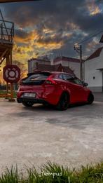 Volvo V40 2013 D2 passion red, Auto's, Volvo, Voorwielaandrijving, Euro 5, Zwart, 4 cilinders