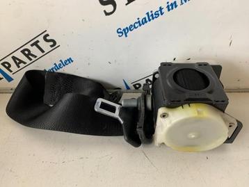 Veiligheidsgordel rechts-achter van een Mercedes C-Klasse beschikbaar voor biedingen