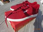 Nieuwe rode sneakers PUMA, Overige kleuren, Nieuw, Ophalen of Verzenden, Sneakers