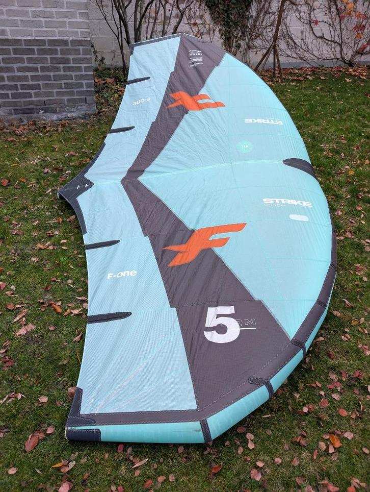 F One strike 5m², Watersport en Boten, Kitesurfen, Gebruikt, Ophalen of Verzenden