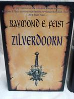 Raymond E. Feist - Sage scheuring 2 Zilverdoorn, Boeken, Ophalen of Verzenden, Raymond E. Feist