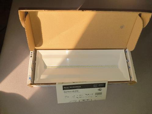 Eaton NEXI250-AT LED-noodeenheid — Nieuw, in doos, Computers en Software, Noodvoedingen (UPS), Nieuw, Ophalen of Verzenden
