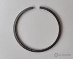 Mercedes-Benz Zuigerveer A0000301124, Ophalen of Verzenden, Gebruikt, BOVAG lid